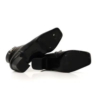 FERRAGAMO BOTINES