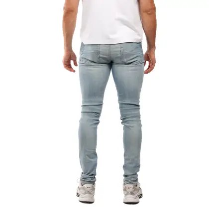 AMIRI 