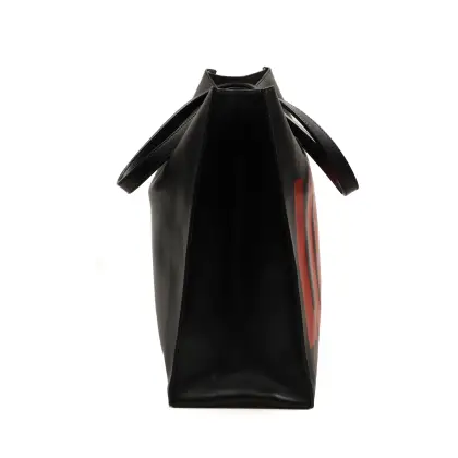 GIVENCHY LOVE SHOPPER