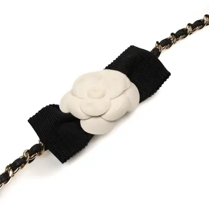 CHANEL CROSSBODY