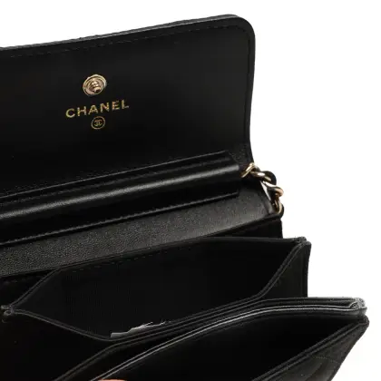 CHANEL CROSSBODY