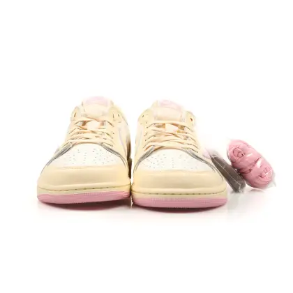 NIKE TRAVIS SCOTT