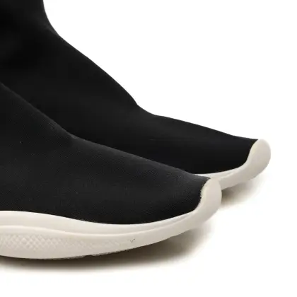 PRADA TENIS 