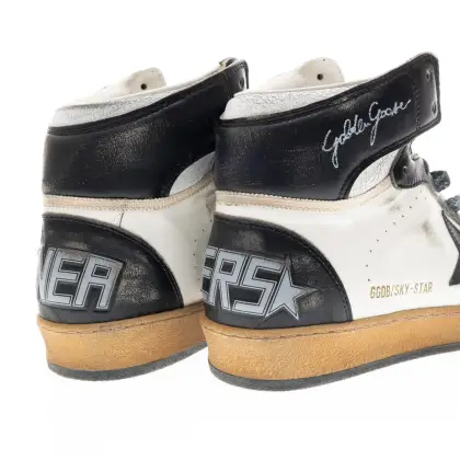 GOLDEN GOOSE 