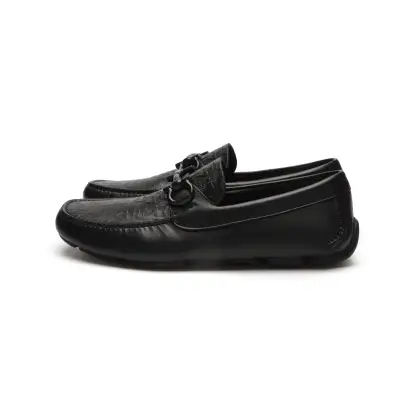 FERRAGAMO VIENEN REDUCIDOS (SE RECOMIENDAN PARA MáXIMO UN HOMBRE QUE CALCE 6.5MX)