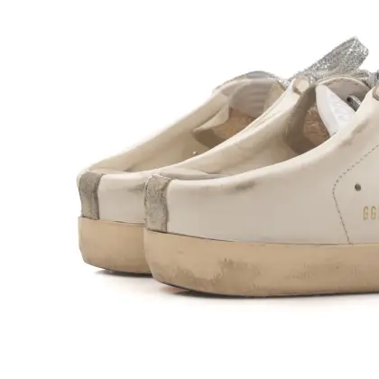 GOLDEN GOOSE 