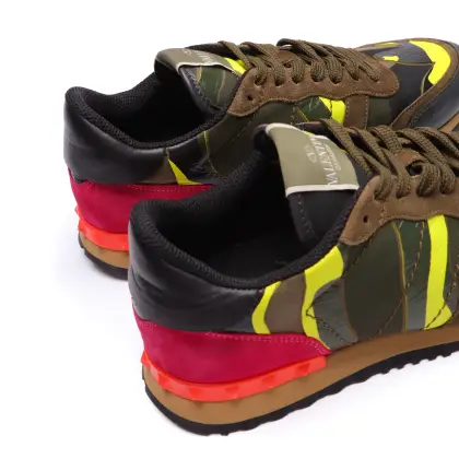 VALENTINO 