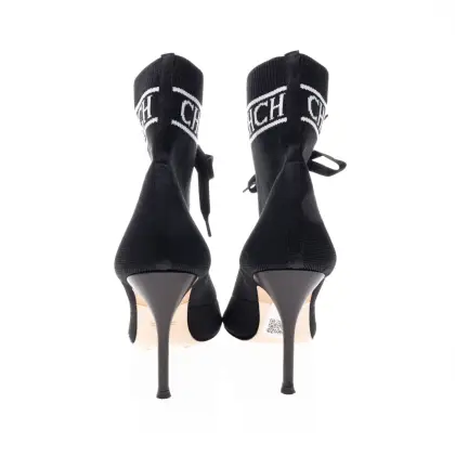 CAROLINA HERRERA 