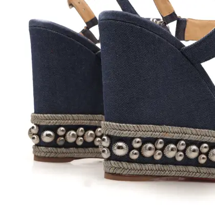 LOUBOUTIN 