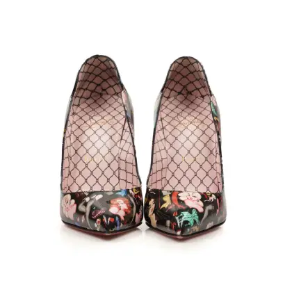 LOUBOUTIN 