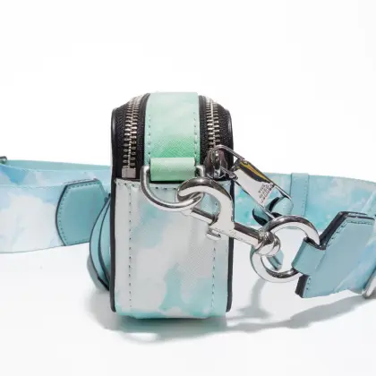 MARC JACOBS 