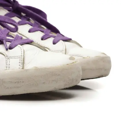 GOLDEN GOOSE 