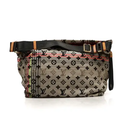 LOUIS VUITTON VINTAGE MESSENGER