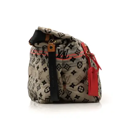 LOUIS VUITTON VINTAGE MESSENGER