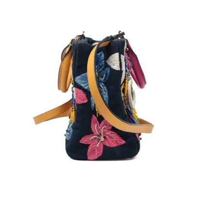 CAROLINA HERRERA 