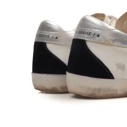 GOLDEN GOOSE 