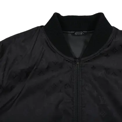 LOUIS VUITTON CHAMARRA REVERSIBLE DE PIEL