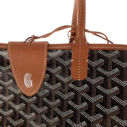 GOYARD 