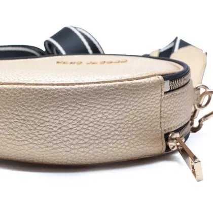 MARC JACOBS 
