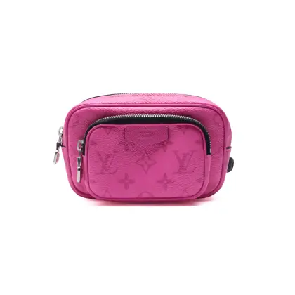 LOUIS VUITTON BELT BAG