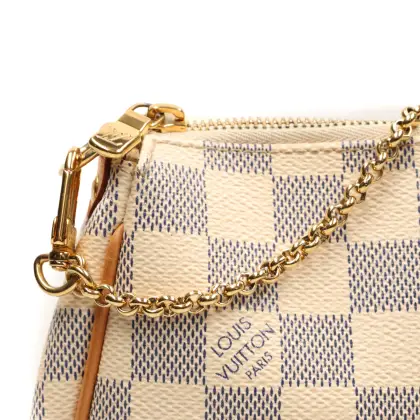 LOUIS VUITTON EVA CLUTCH