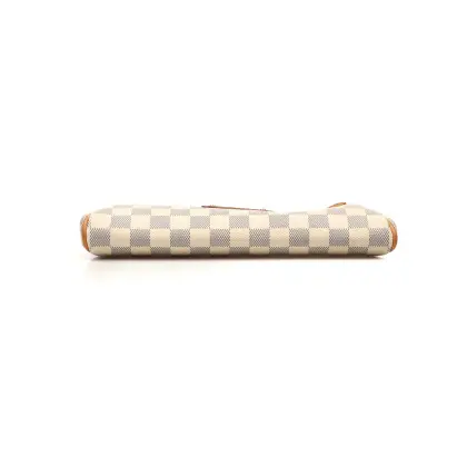 LOUIS VUITTON EVA CLUTCH