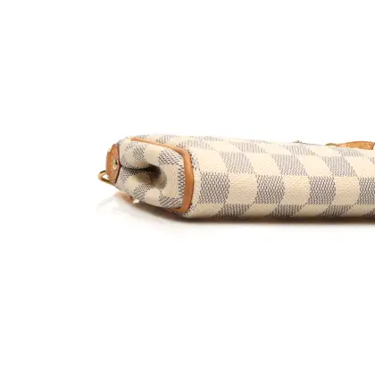 LOUIS VUITTON EVA CLUTCH