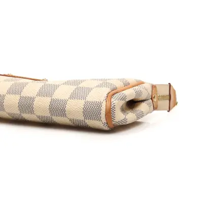 LOUIS VUITTON EVA CLUTCH