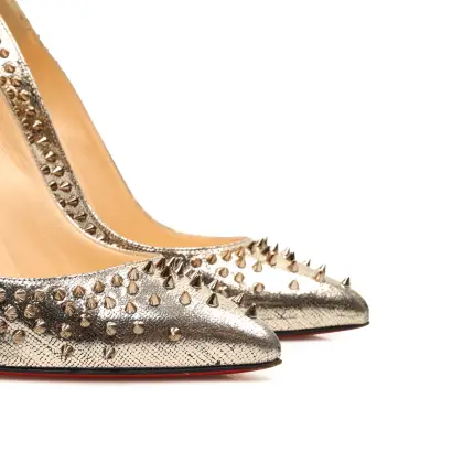 LOUBOUTIN 