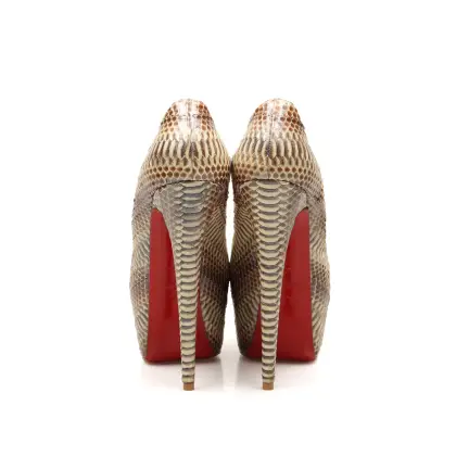 LOUBOUTIN 