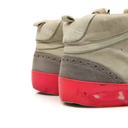 GOLDEN GOOSE 