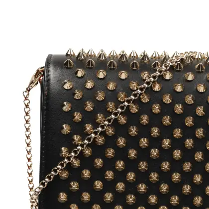 LOUBOUTIN 
